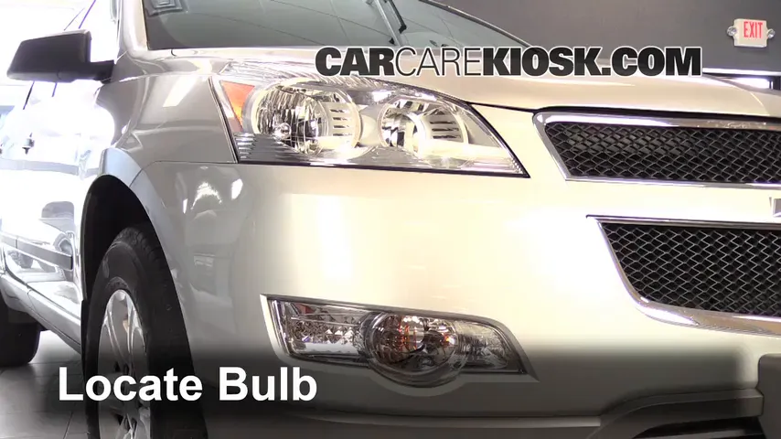 2012 Chevrolet Traverse LS 3.6L V6 Éclairage Feux de route (remplacer l'ampoule)